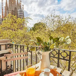 Bbarcelona Sagrada Familia Garden Barcellona