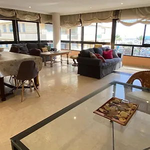 https://unique-beach-apartment.es-andalucia.com